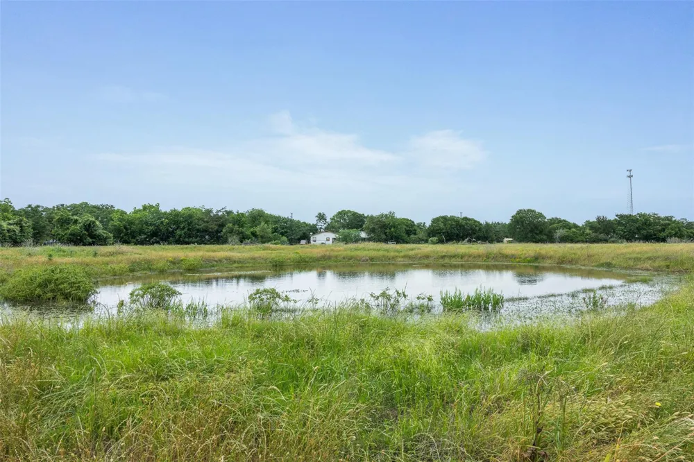 120 Avenue M Somerville, TX 77879