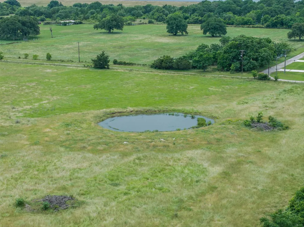 120 Avenue M Somerville, TX 77879