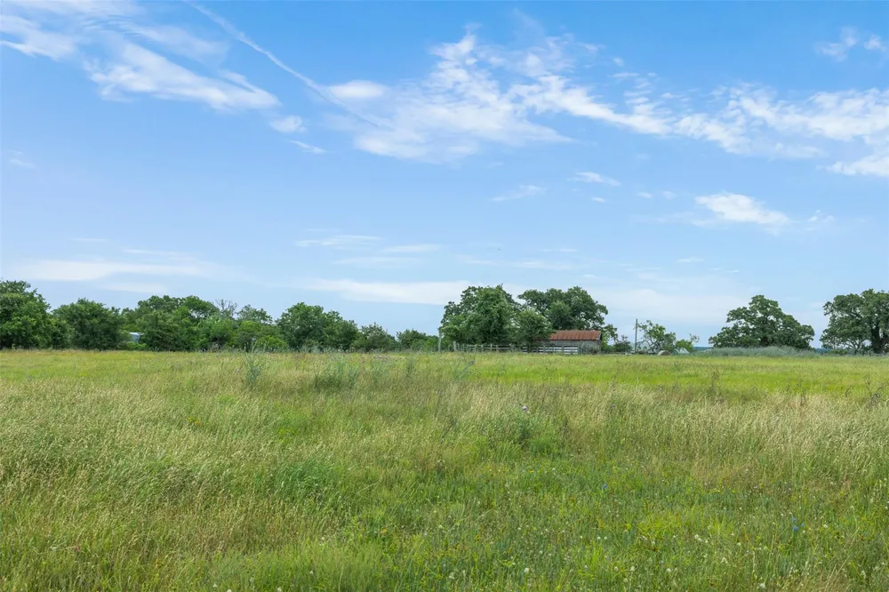 120 Avenue M Somerville, TX 77879