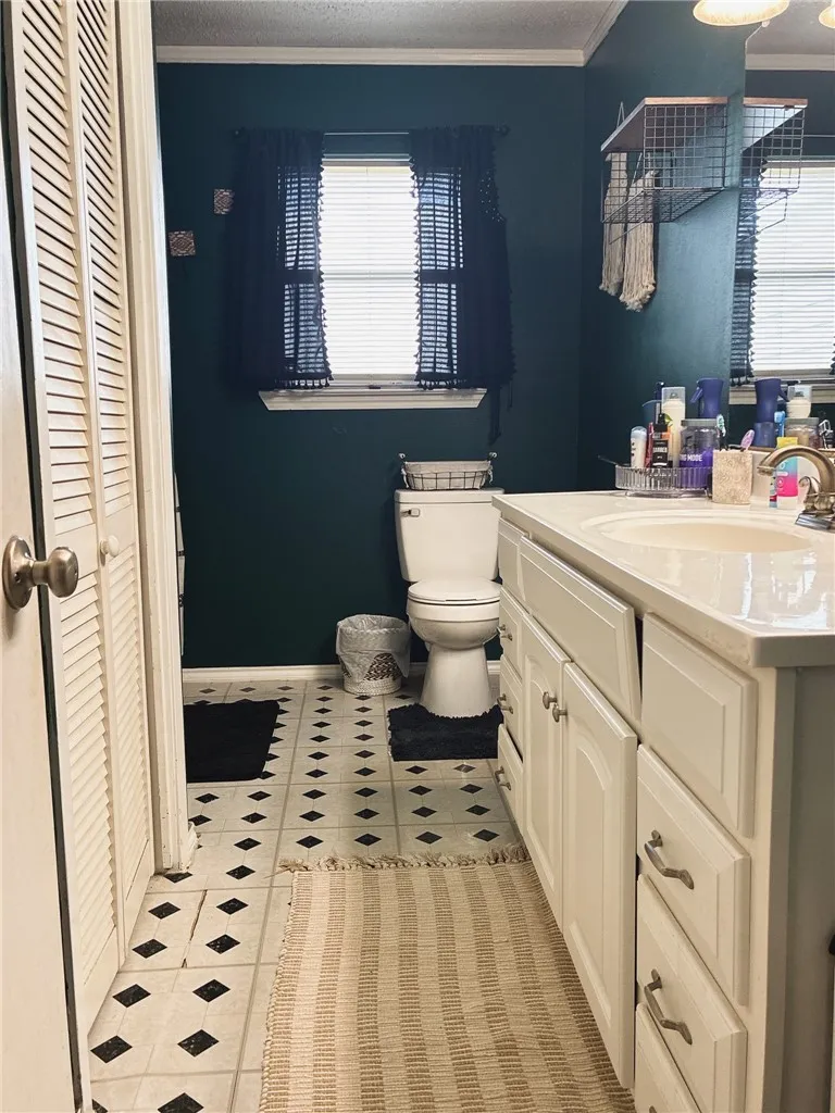 3010 N. Interstate 37 Access Three Rivers, TX 78071