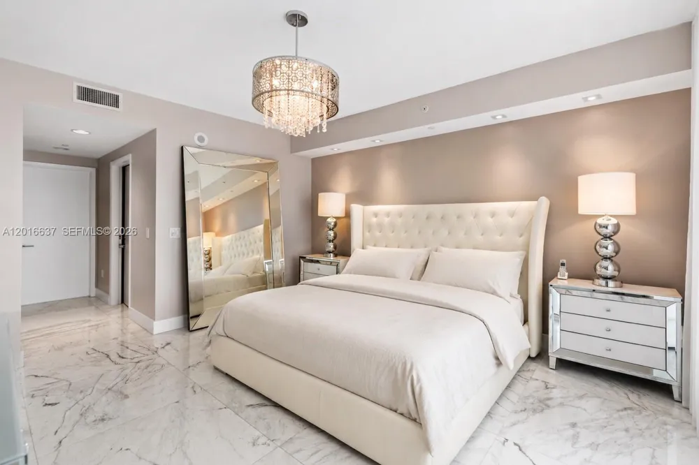 3951 S Ocean Dr #1002 Hollywood, FL 33019