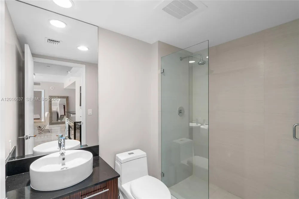 3951 S Ocean Dr #1002 Hollywood, FL 33019