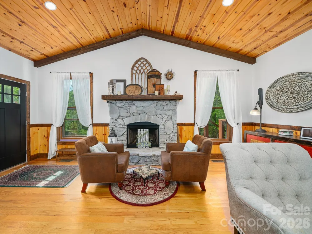 101 Waterwheel Drive Green Mountain, NC 28740