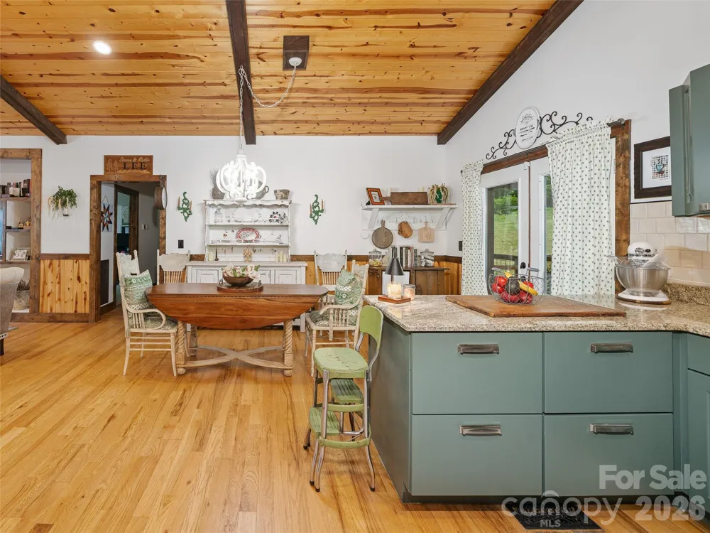 101 Waterwheel Drive Green Mountain, NC 28740