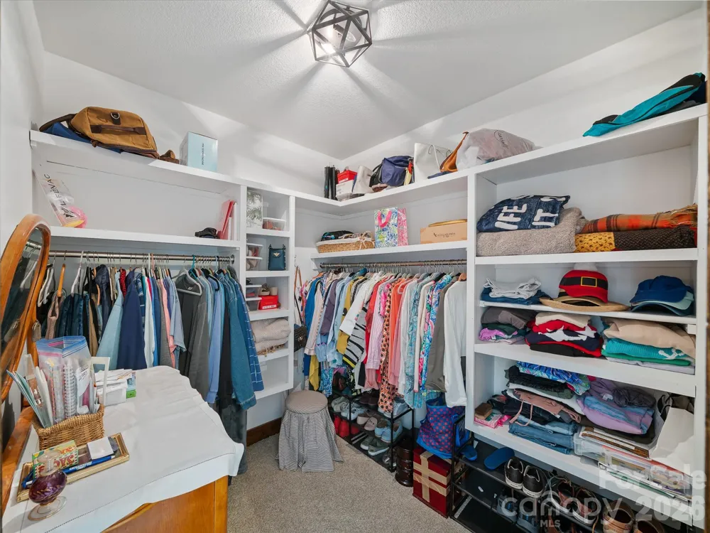 101 Waterwheel Drive Green Mountain, NC 28740