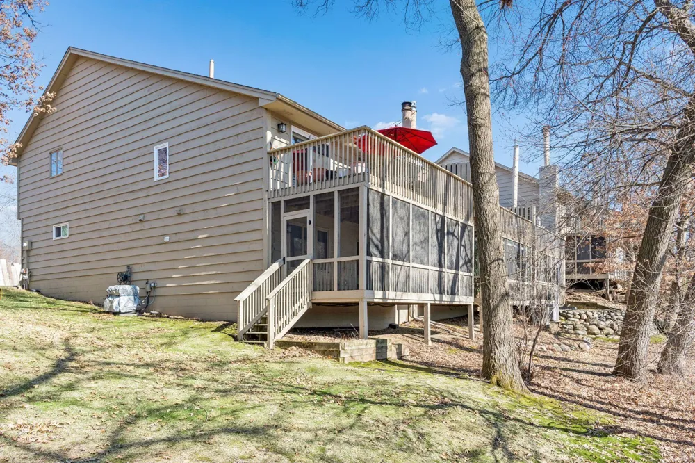 5542 Rowland Road Hopkins, MN 55343
