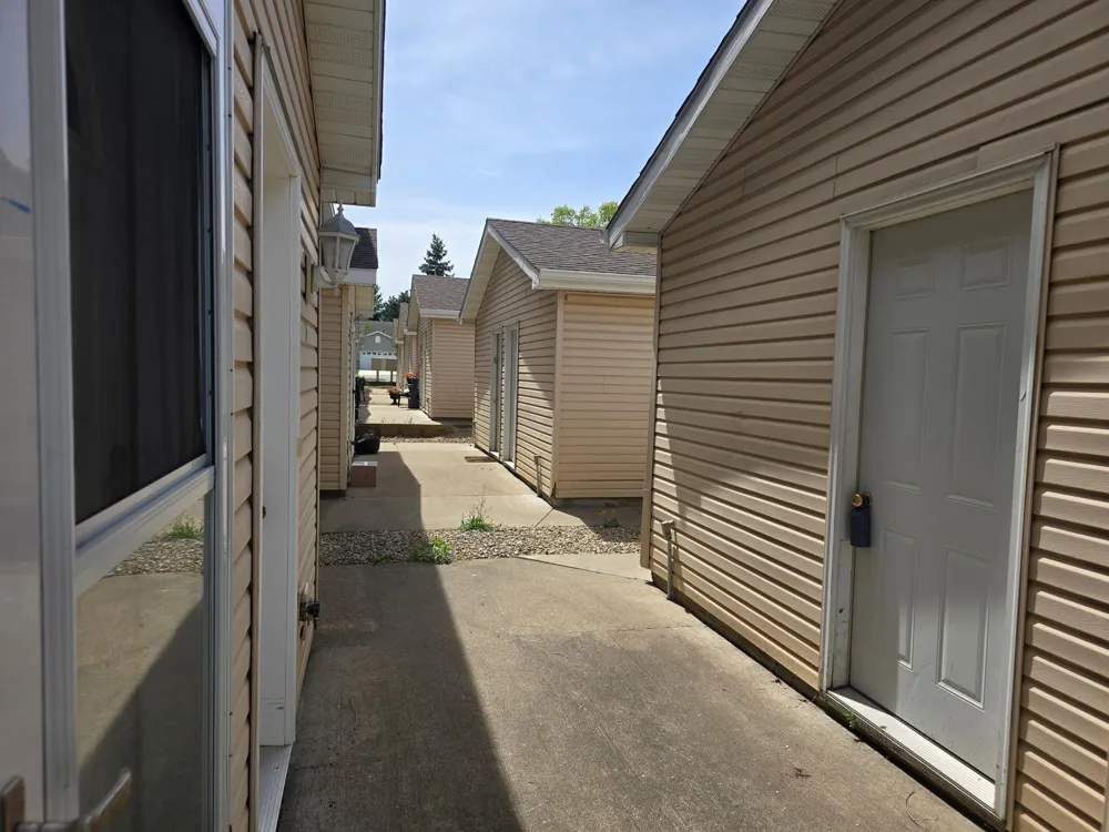 915 7th Street #9 Jordan, MN 55352