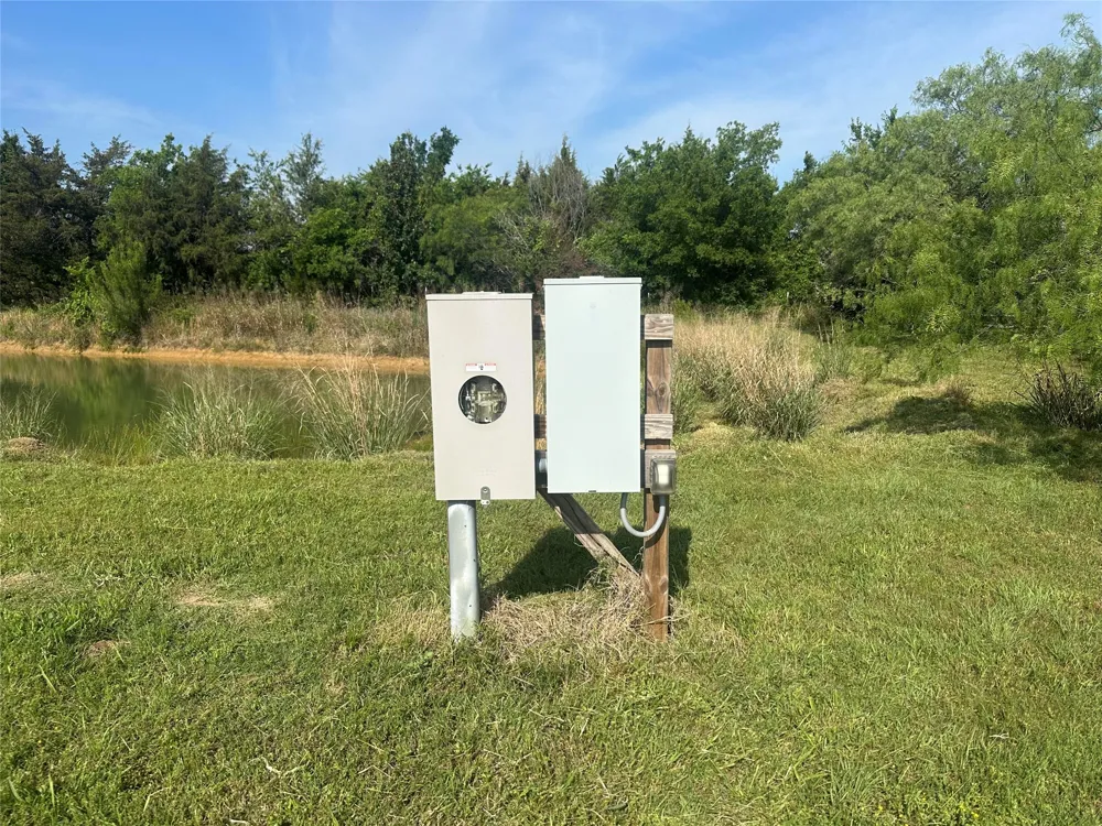 2200 Tipps Road Cross Roads, TX 76227