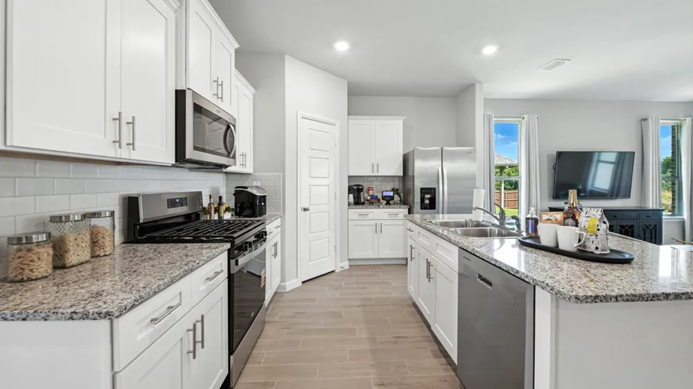 529 CRINER STREET Grandview, TX 76050