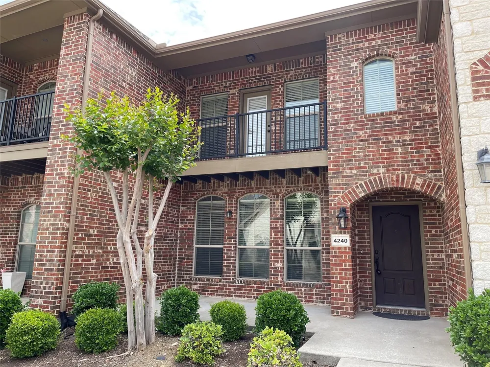 4240 Comanche Drive Carrollton, TX 75010