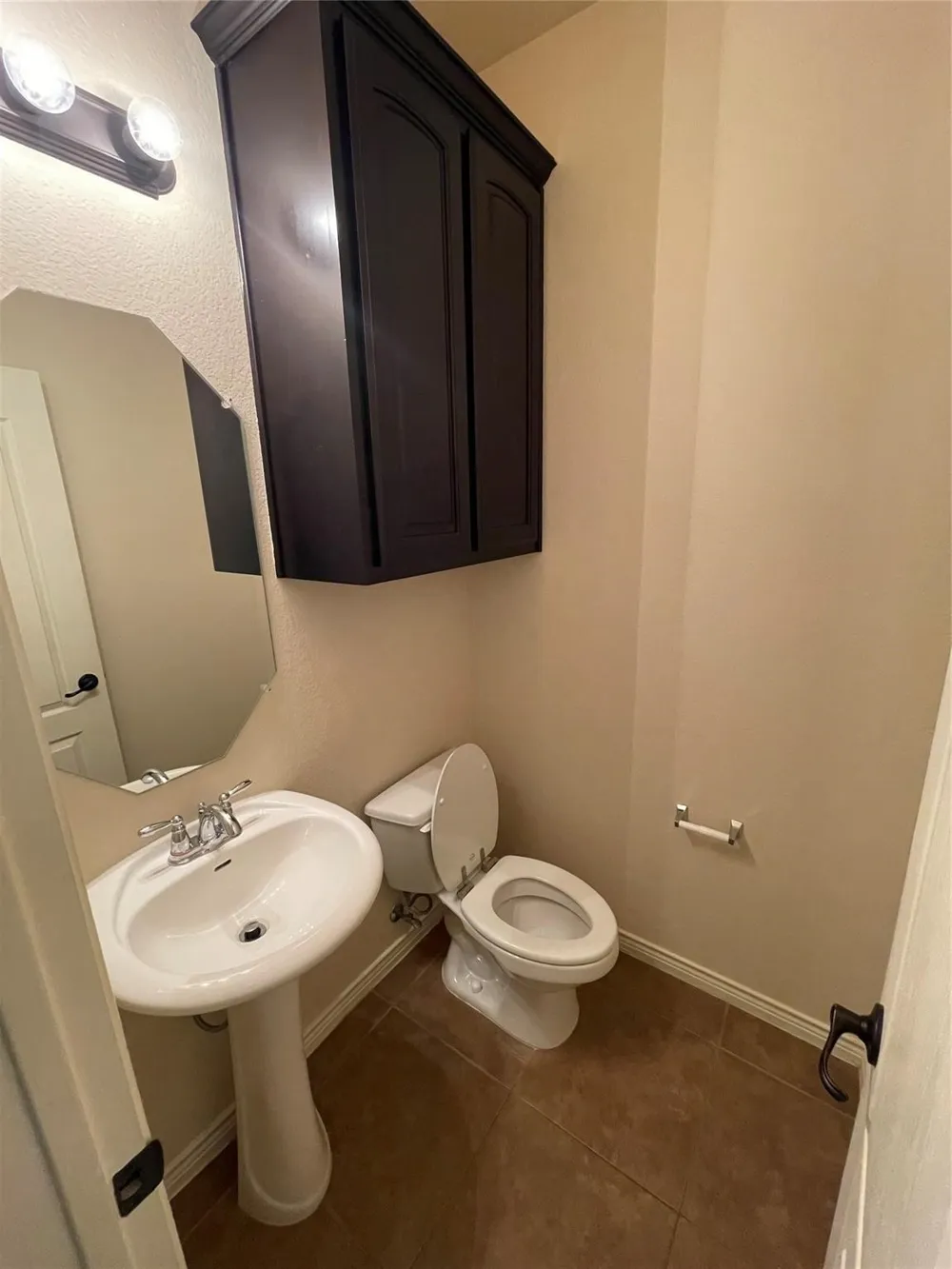 4240 Comanche Drive Carrollton, TX 75010
