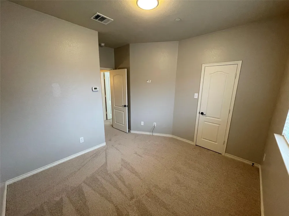 4240 Comanche Drive Carrollton, TX 75010