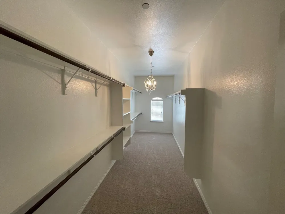 4240 Comanche Drive Carrollton, TX 75010