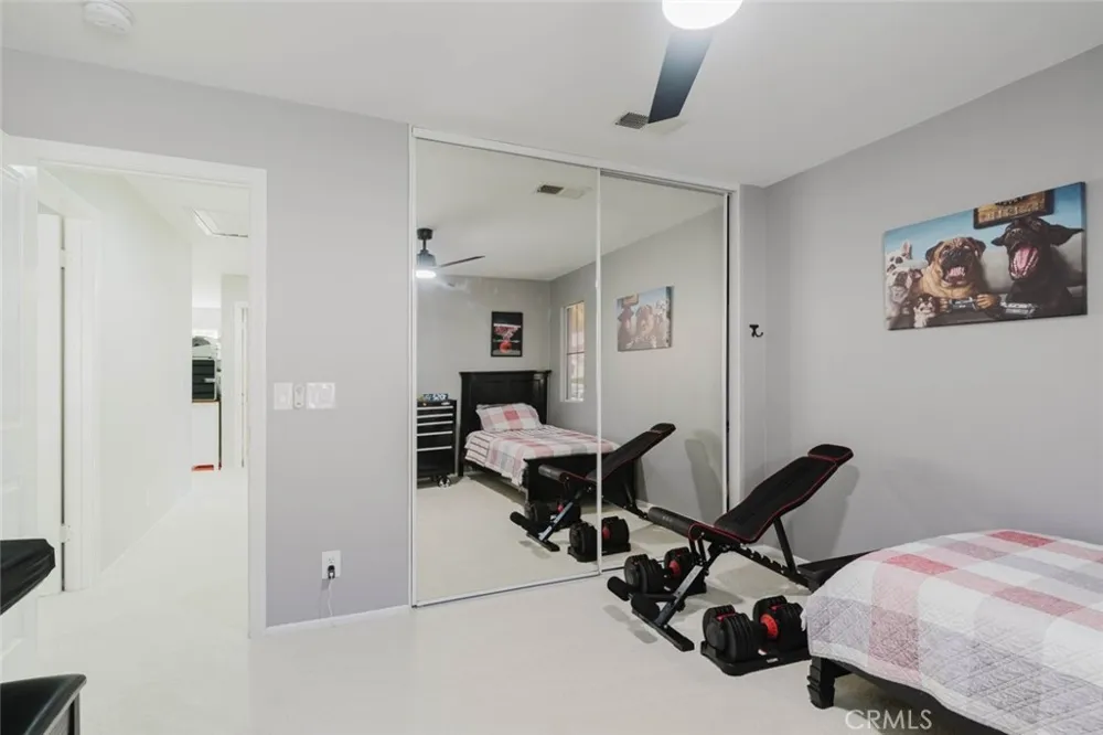 32480 The Old Road Castaic, CA 91384