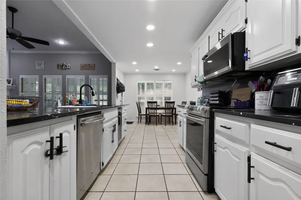 111 Honeysuckle New Boston, TX 75570