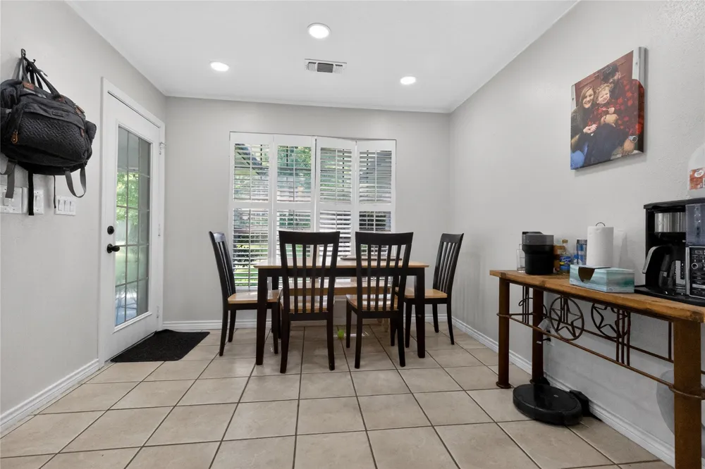 111 Honeysuckle New Boston, TX 75570