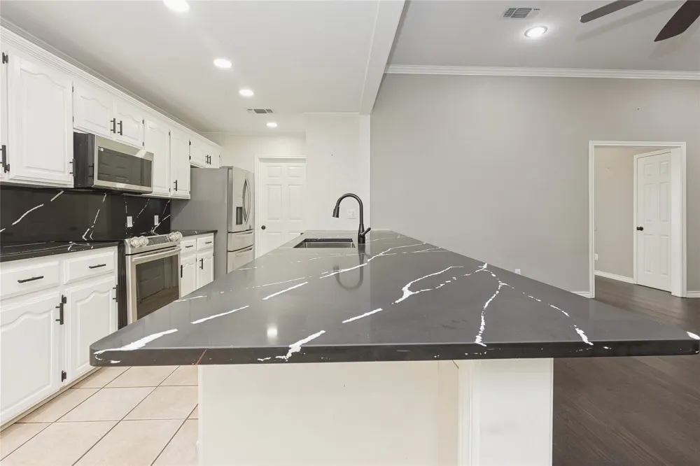 111 Honeysuckle New Boston, TX 75570