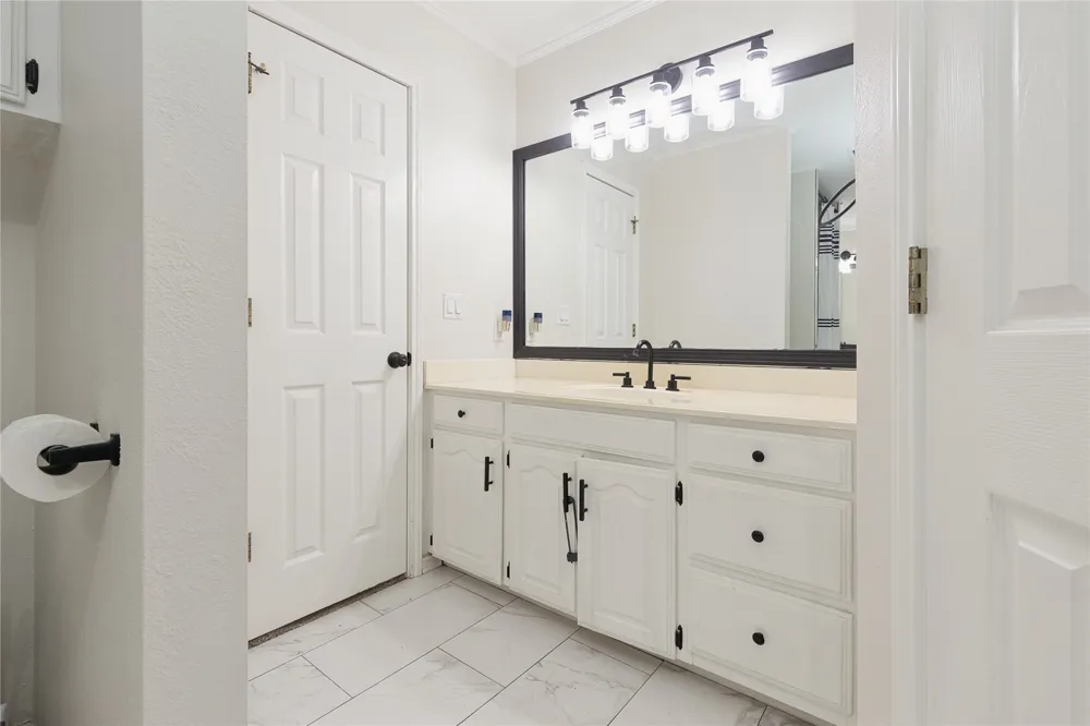 111 Honeysuckle New Boston, TX 75570
