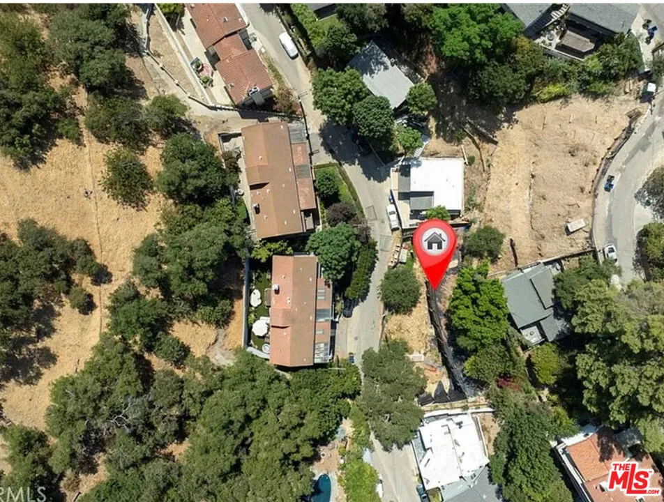 3941 Pacheco Drive Sherman Oaks, CA 91403