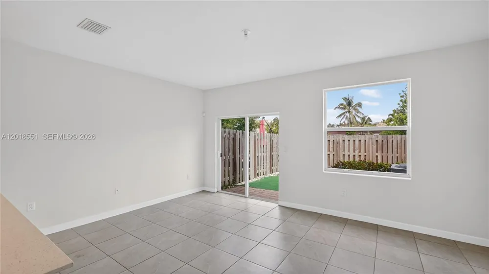 12123 NW 23rd Ct Miami, FL 33167