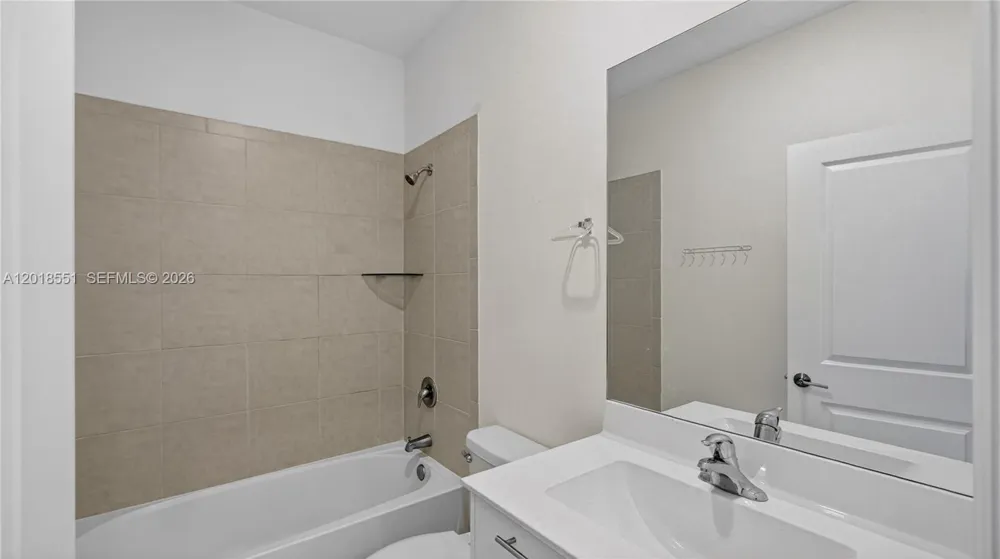 12123 NW 23rd Ct Miami, FL 33167