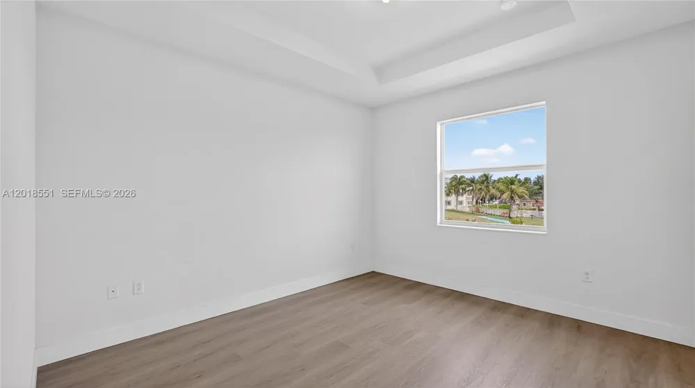 12123 NW 23rd Ct Miami, FL 33167
