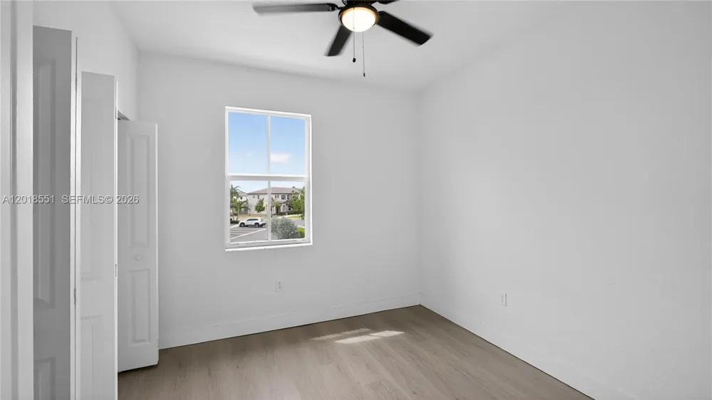 12123 NW 23rd Ct Miami, FL 33167