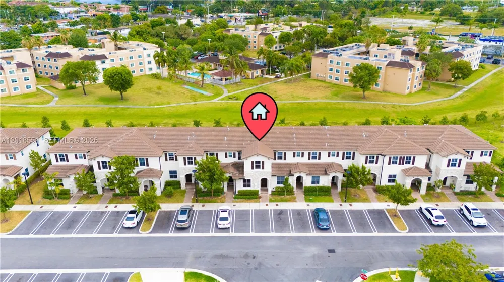 12123 NW 23rd Ct Miami, FL 33167