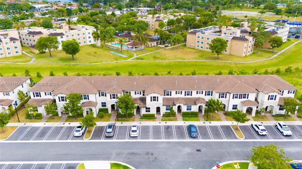 12123 NW 23rd Ct Miami, FL 33167