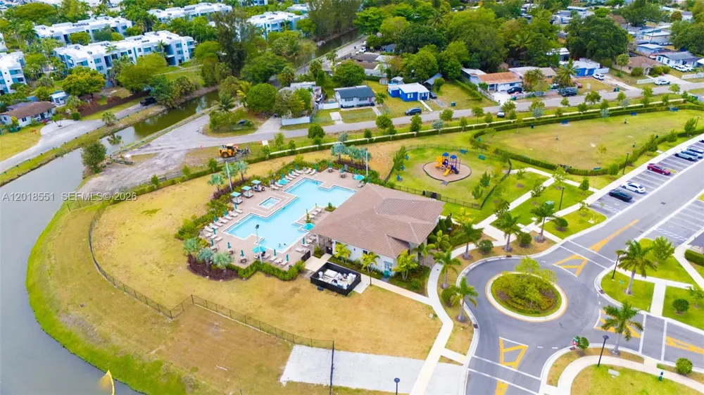 12123 NW 23rd Ct Miami, FL 33167