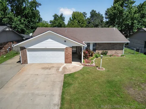 113 Magnolia Avenue