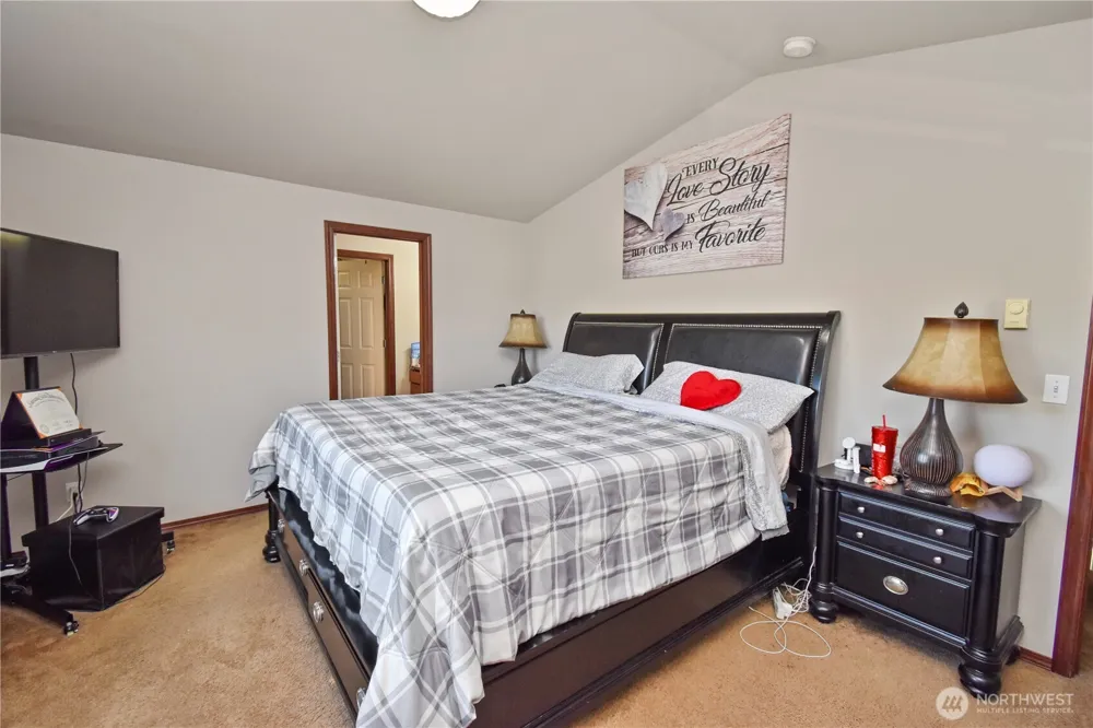 14732 49th Drive NE Marysville, WA 98271