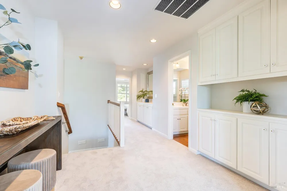 1876 Heritage Way Yountville, CA 94599