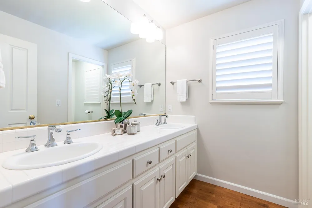 1876 Heritage Way Yountville, CA 94599
