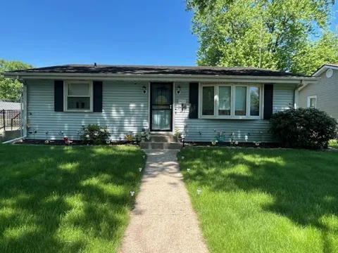 1417 Earl Road