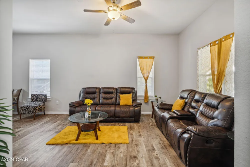 119 College Avenue Panama City, FL 32401