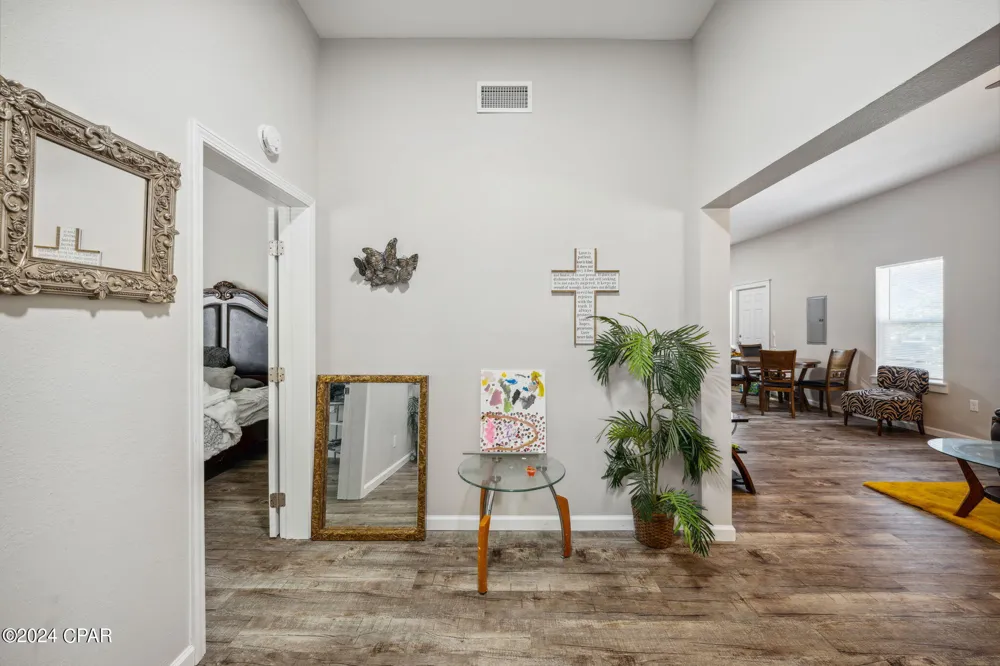 119 College Avenue Panama City, FL 32401