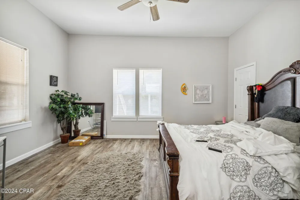 119 College Avenue Panama City, FL 32401