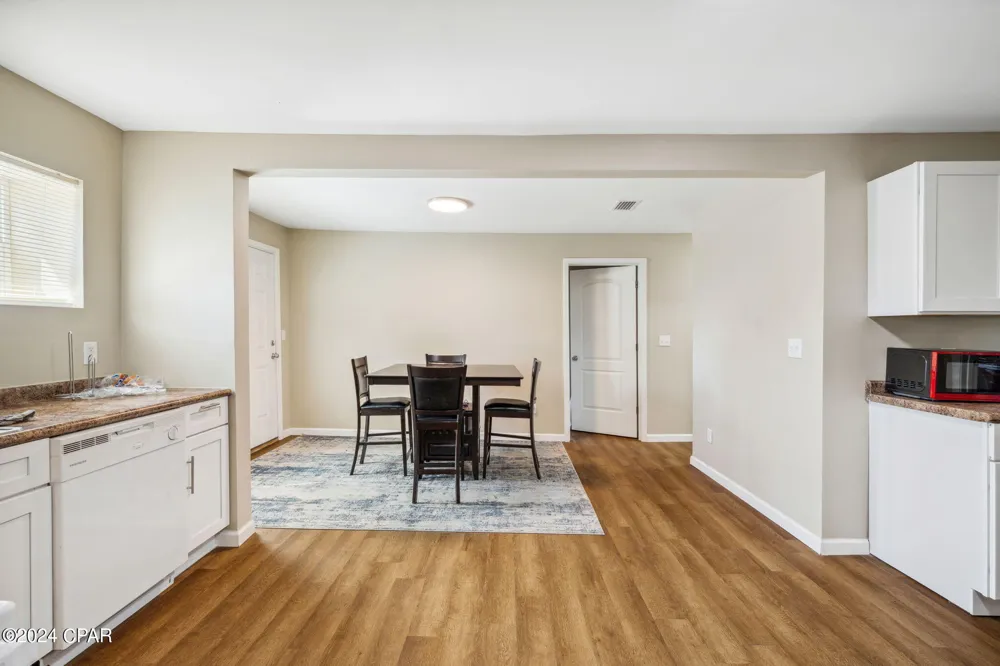 119 College Avenue Panama City, FL 32401