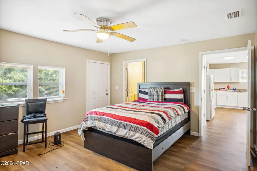 119 College Avenue Panama City, FL 32401