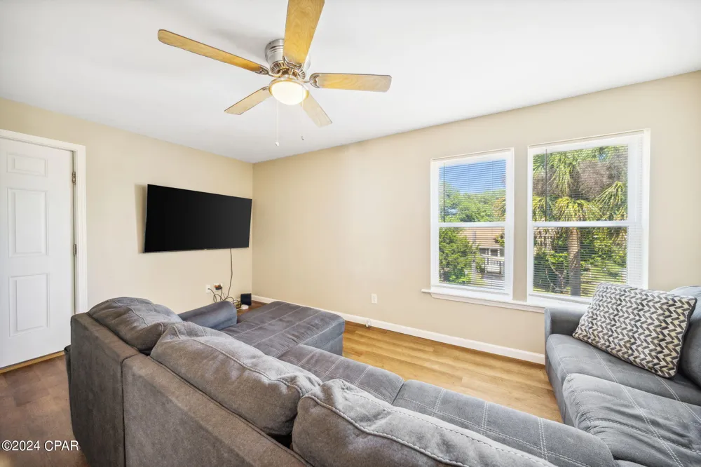 119 College Avenue Panama City, FL 32401