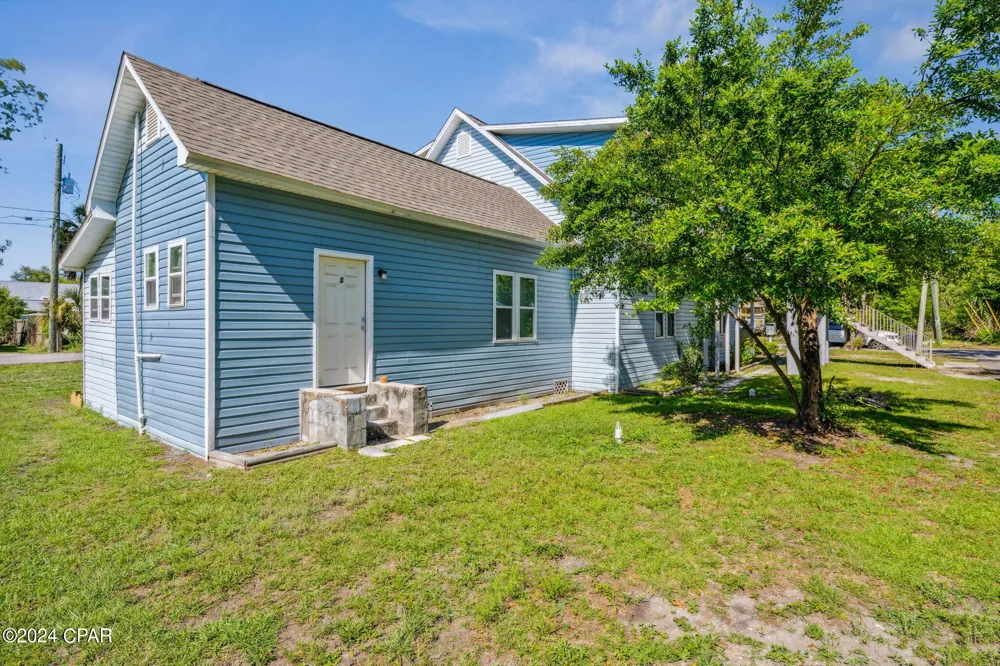 119 College Avenue Panama City, FL 32401
