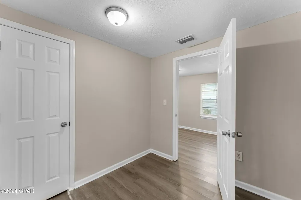 119 College Avenue Panama City, FL 32401
