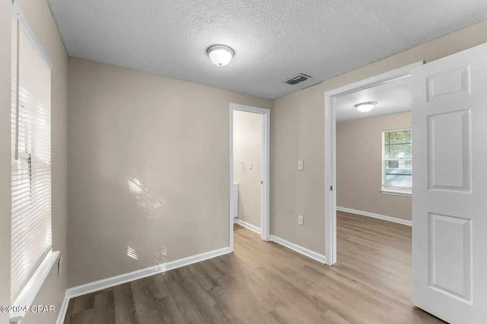 119 College Avenue Panama City, FL 32401