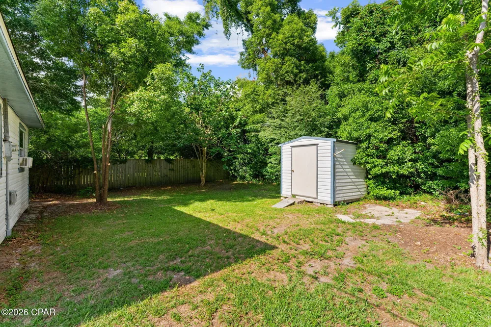 119 College Avenue Panama City, FL 32401