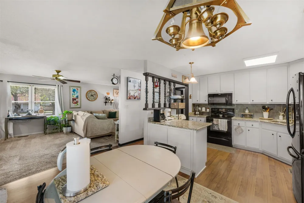 601 Courthouse View St Lafayette, TN 37083