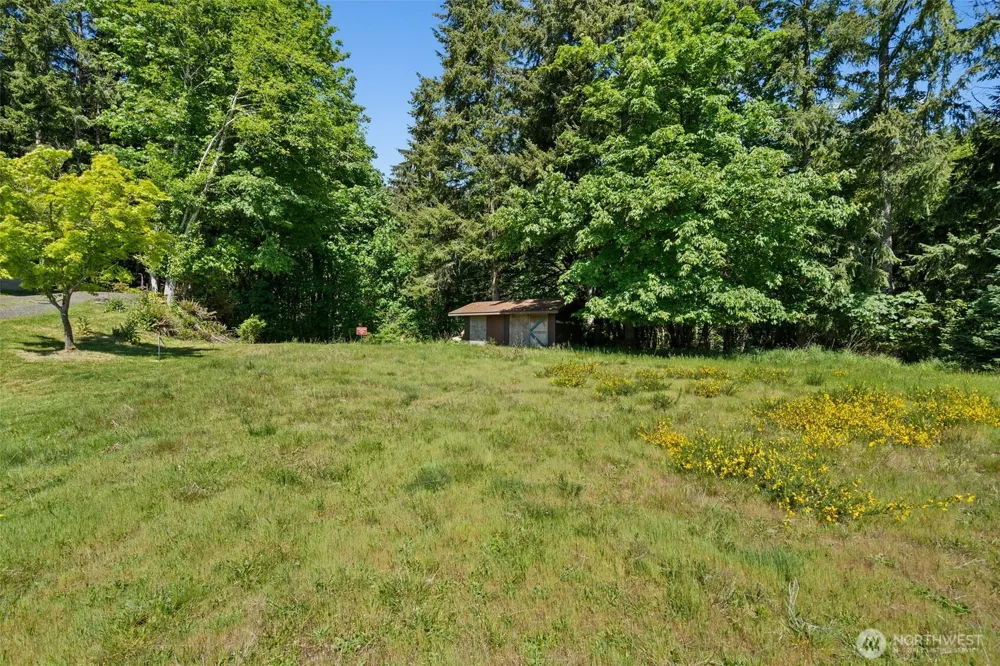 15 E Smith Cove Way Shelton, WA 98584