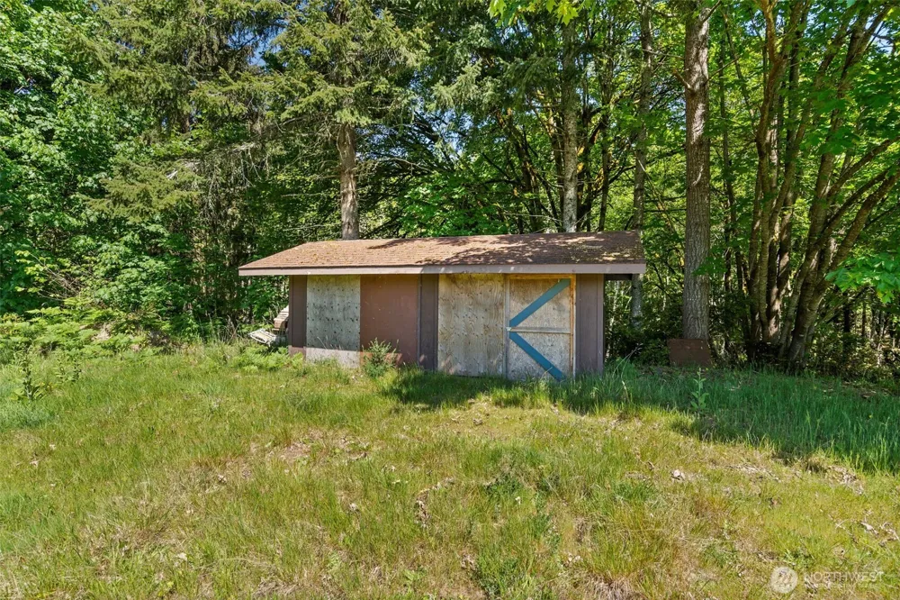 15 E Smith Cove Way Shelton, WA 98584