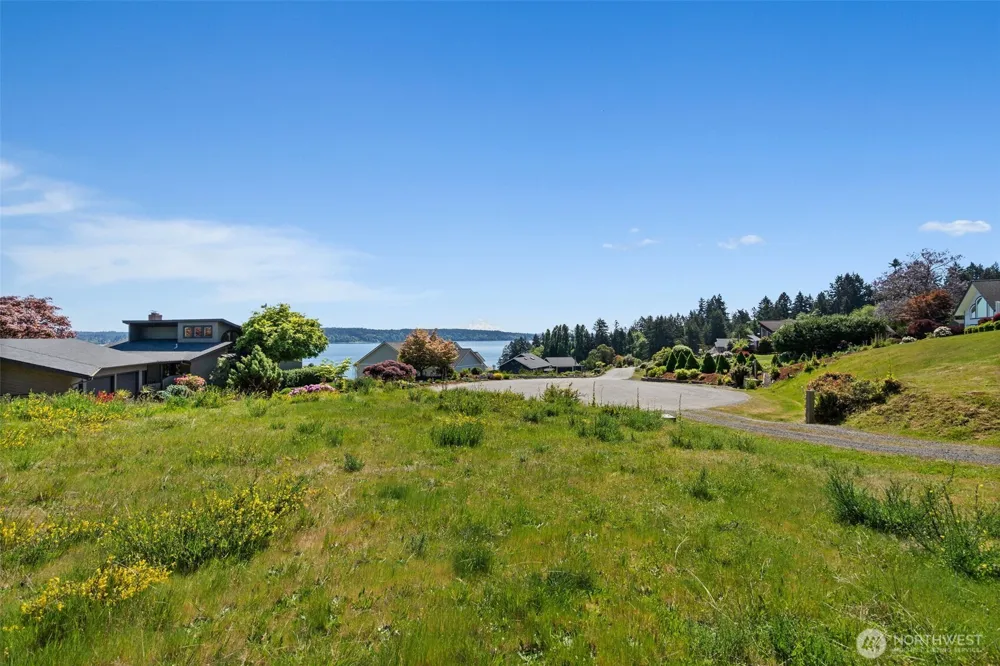 15 E Smith Cove Way Shelton, WA 98584