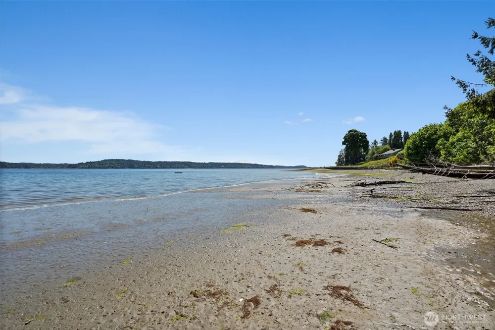 15 E Smith Cove Way Shelton, WA 98584